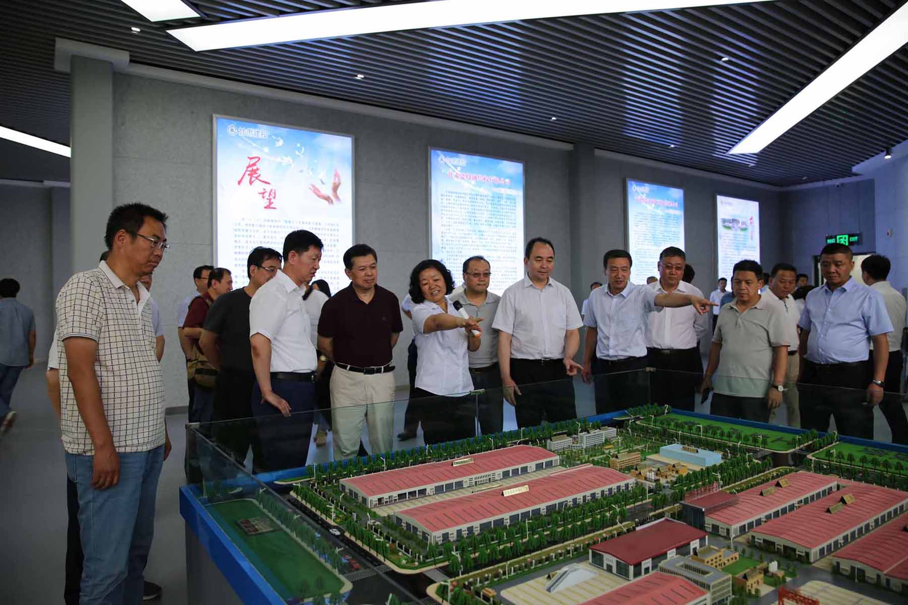 中国建筑企业转型升级最佳实践大型调研活动组调研甘肃建投工业产业发展和装配式产业链