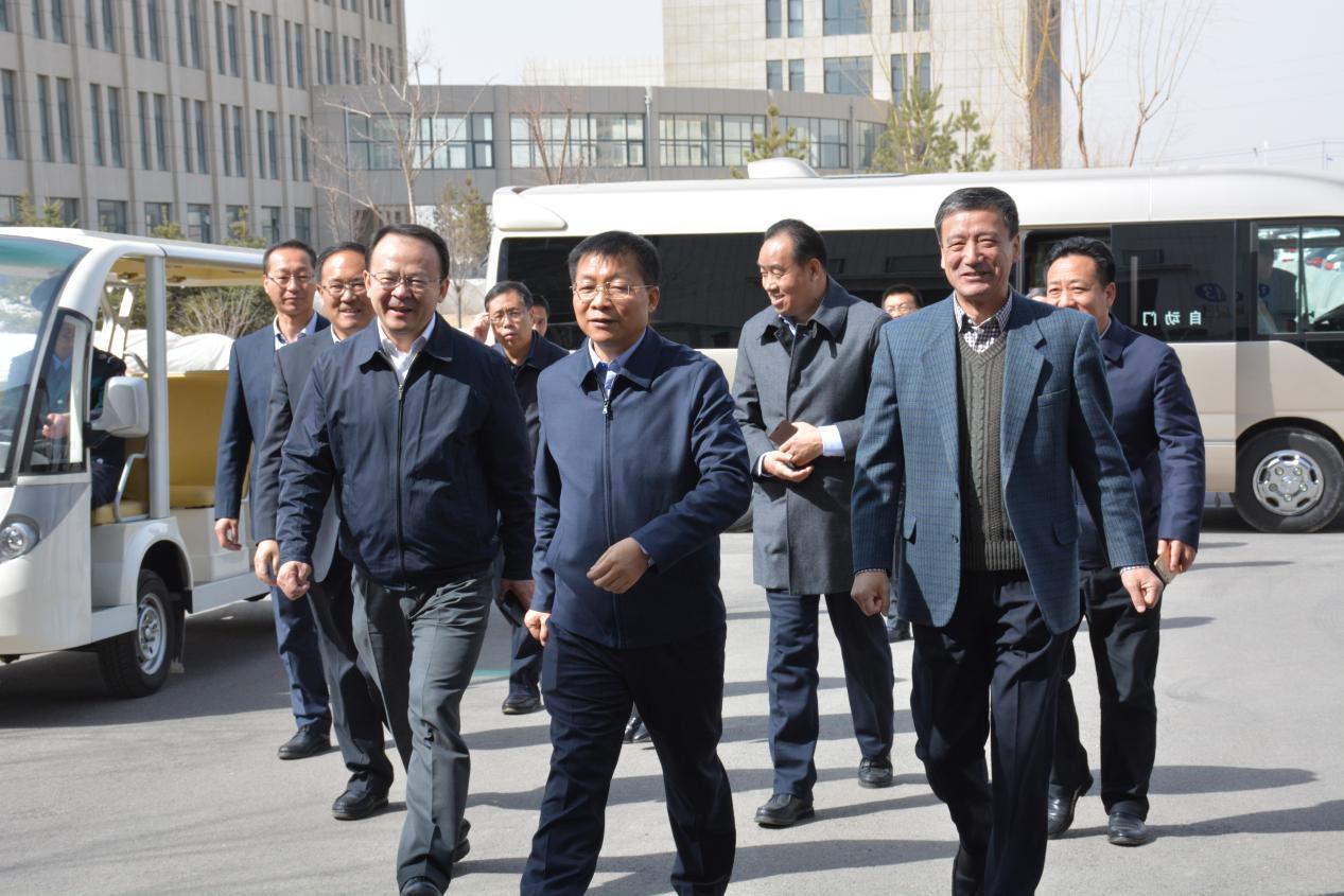 兰州市委副书记、市长张伟文莅临甘肃建投调研指导