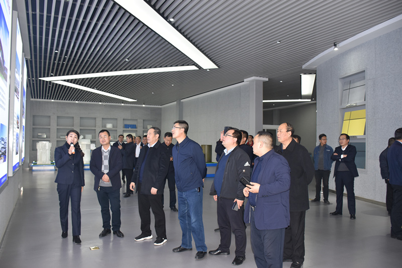 延安高新技术产业开发区管委会一行参观甘肃建投兰州新区项目